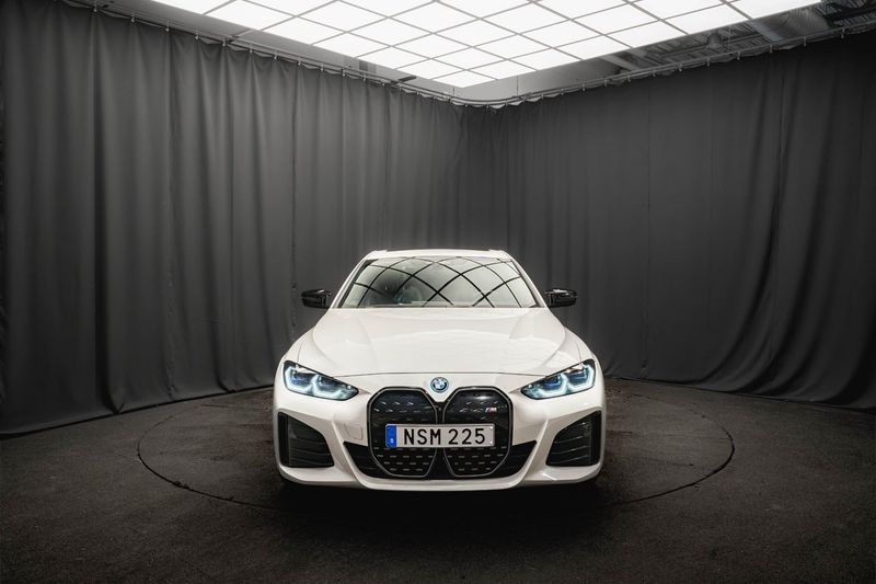 BMW i4 bild 4