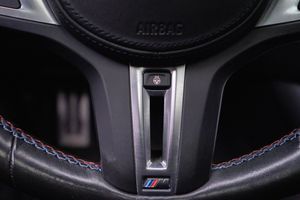 BMW i4 bild 24