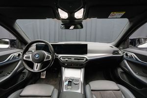 BMW i4 bild 13