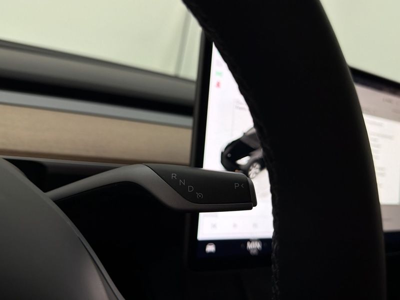 Tesla Model Y bild 34