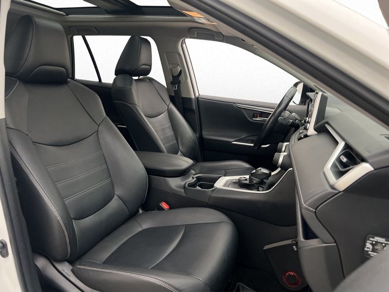 Toyota RAV4 bild 27