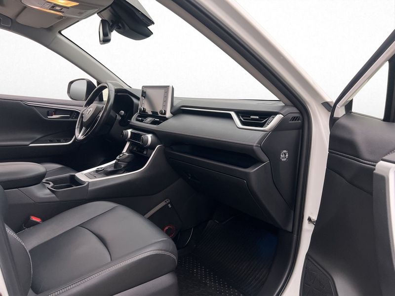 Toyota RAV4 bild 28