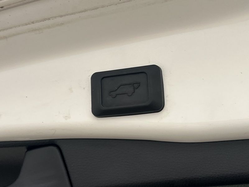 Toyota RAV4 bild 11