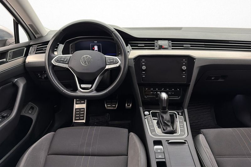 Volkswagen Passat bild 11