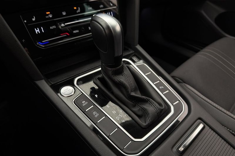 Volkswagen Passat bild 21
