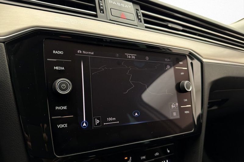 Volkswagen Passat bild 19