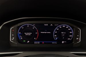 Volkswagen Passat bild 14
