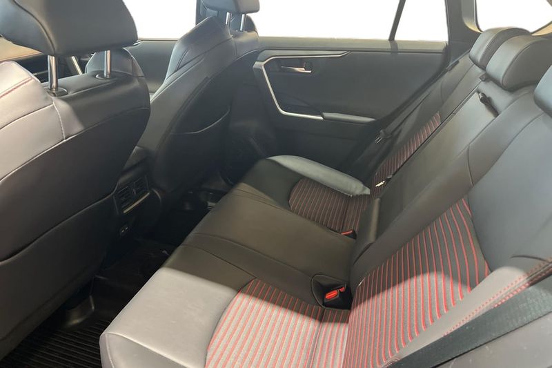 Toyota RAV4 bild 13
