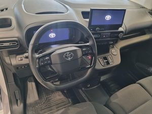 Toyota Proace bild 9