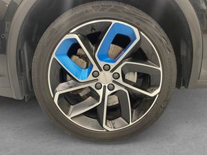 Lynk & Co 01 bild 8