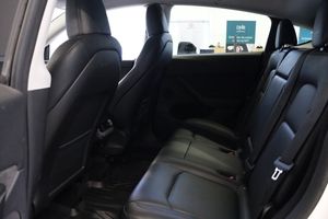 Tesla Model Y bild 10