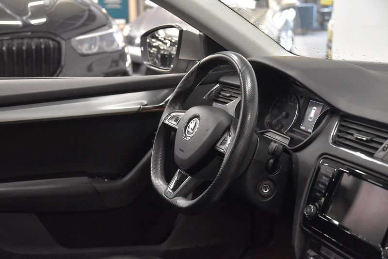 Skoda Octavia bild 9
