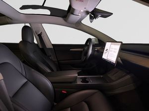 Tesla Model 3 bild 18