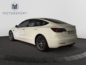 Tesla Model 3 bild 5