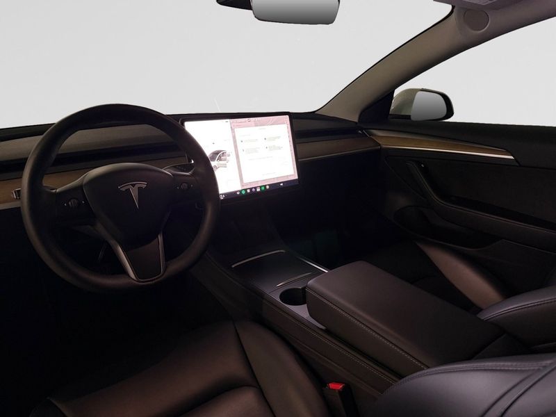 Tesla Model 3 bild 12