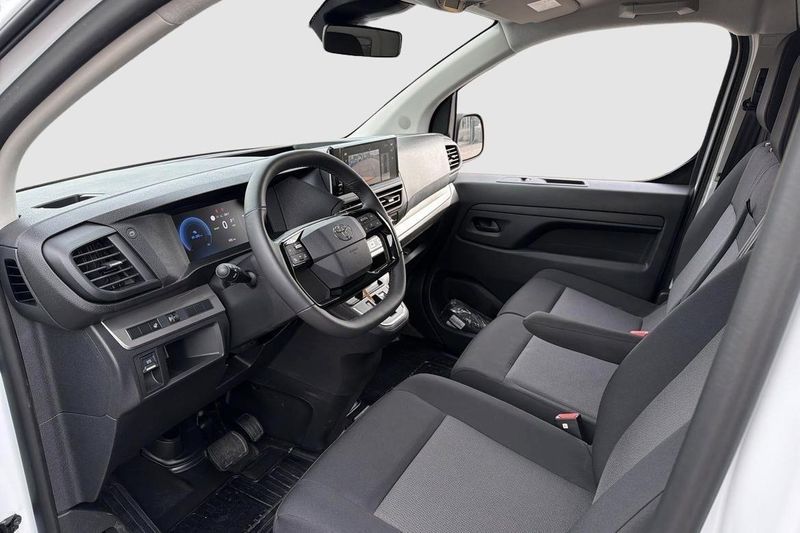 Toyota Proace bild 5