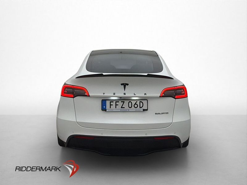 Tesla Model Y bild 8