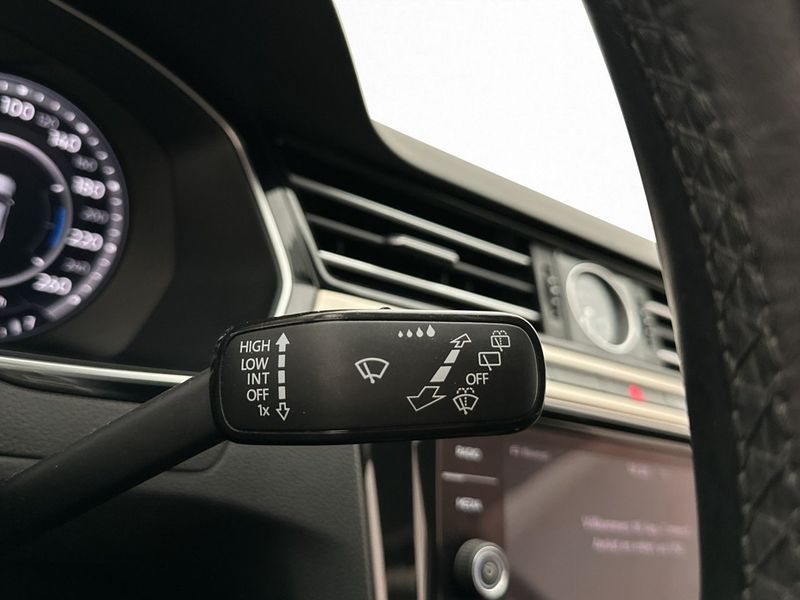 Volkswagen Passat bild 22