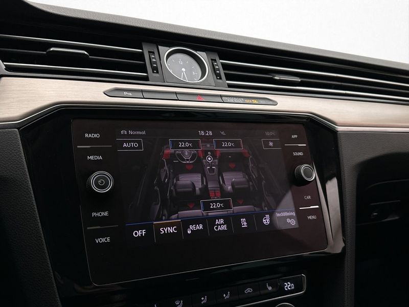 Volkswagen Passat bild 24