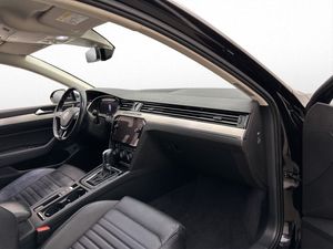 Volkswagen Passat bild 15