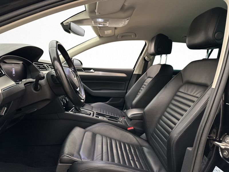 Volkswagen Passat bild 12