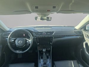 Skoda Superb bild 7