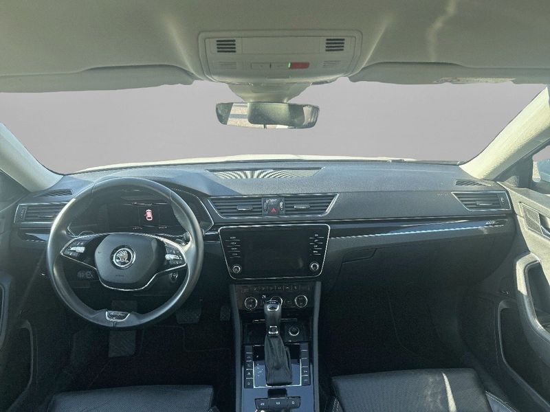 Skoda Superb bild 7