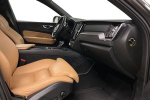 Volvo XC60 bild 9