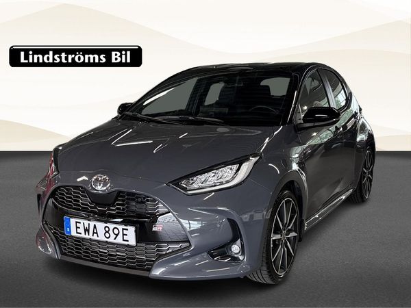 Toyota Yaris Hybrid 130 GR Sport JBL HUD Sommar/Vinterhjul - 2025
