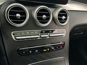 Mercedes GLC300 bild 27