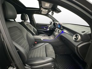 Mercedes GLC300 bild 29