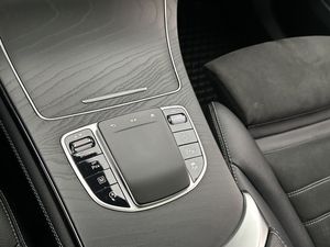 Mercedes GLC300 bild 28