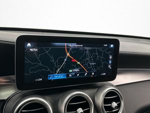 Mercedes GLC300 bild 22