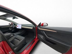 Tesla Model 3 bild 29