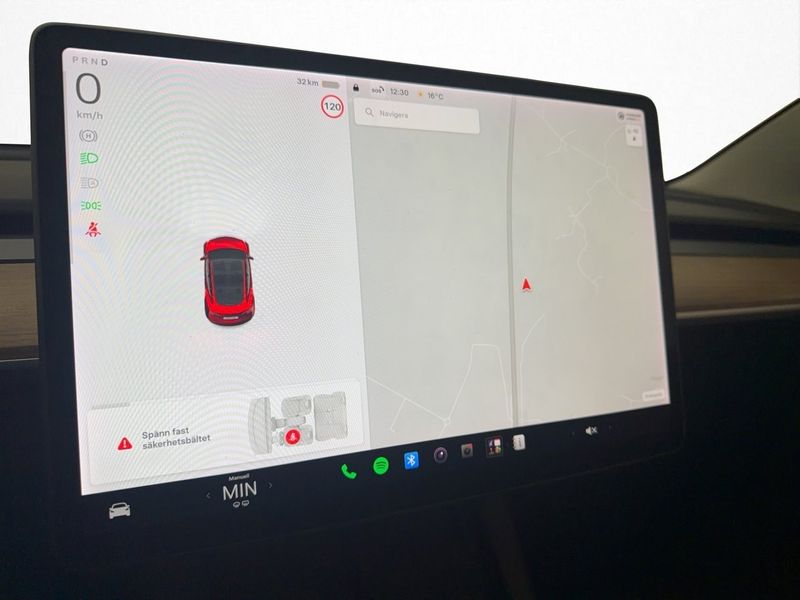 Tesla Model 3 bild 27