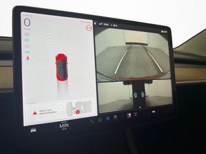 Tesla Model 3 bild 21