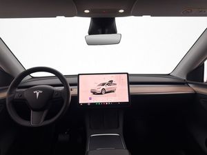 Tesla Model Y bild 16