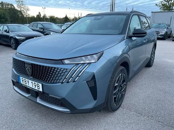 Peugeot 5008 Hybrid 7-SITS - 2025