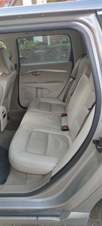 Volvo V70 bild 8