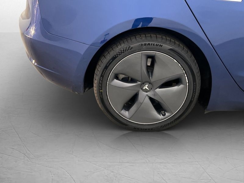Tesla Model 3 bild 32