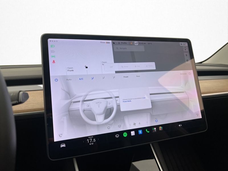 Tesla Model 3 bild 21