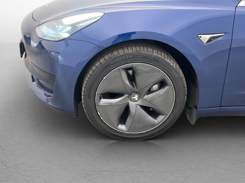 Tesla Model 3 bild 30