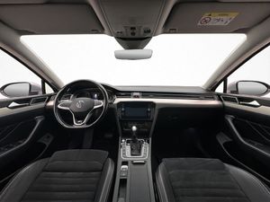 Volkswagen Passat bild 17