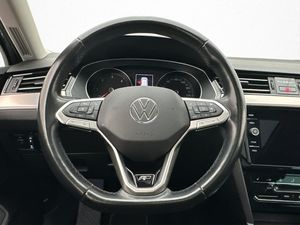 Volkswagen Passat bild 13
