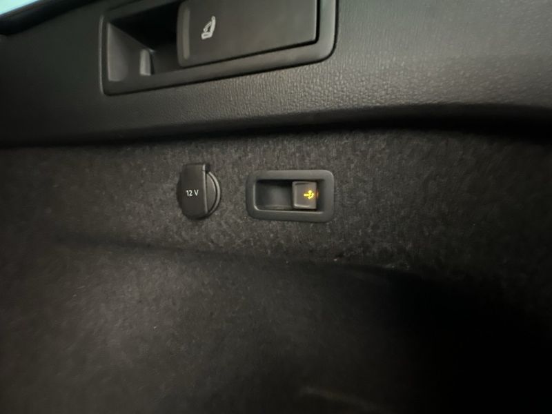 Volkswagen Passat bild 31