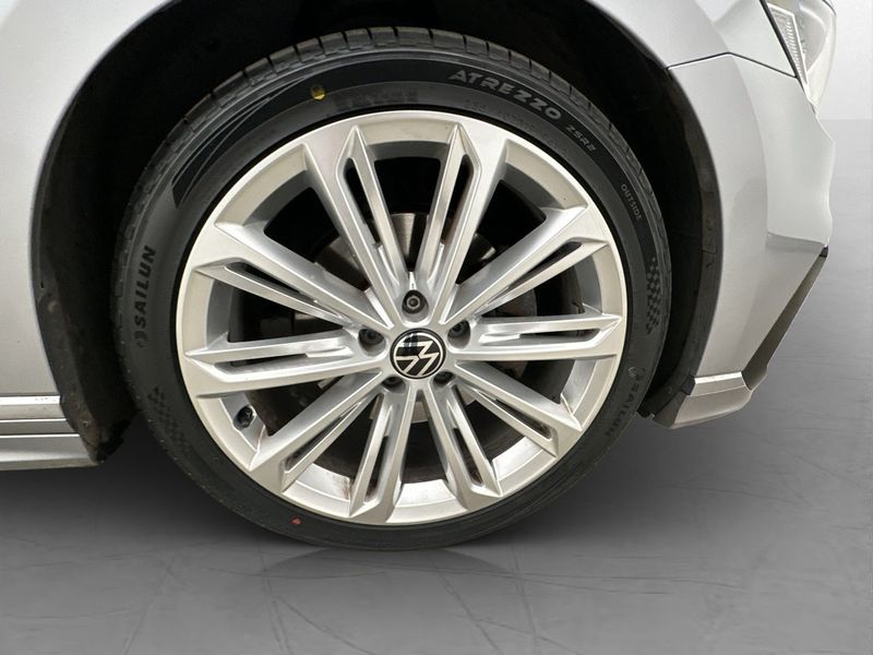 Volkswagen Passat bild 37