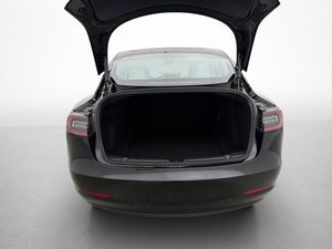 Tesla Model 3 bild 28