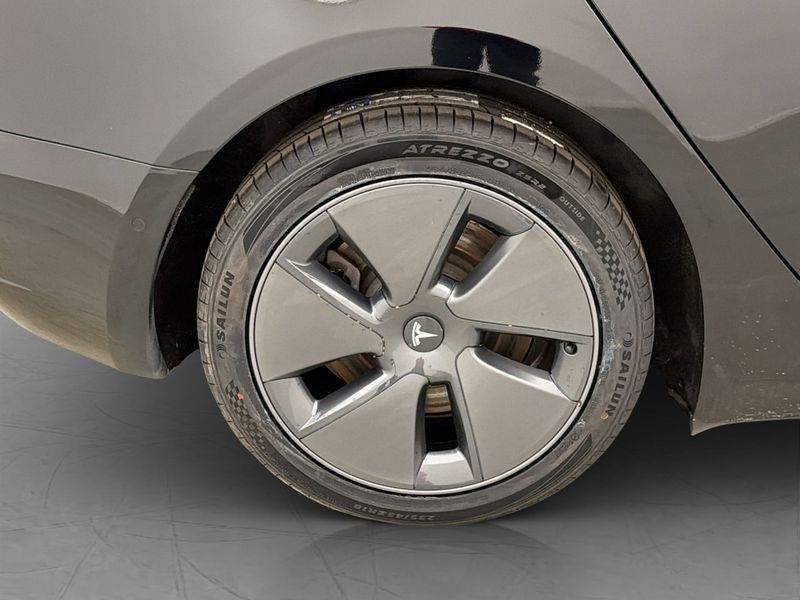 Tesla Model 3 bild 31