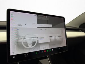 Tesla Model 3 bild 20