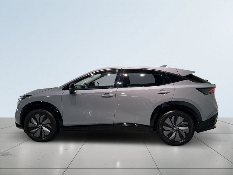 Nissan Ariya bild 4